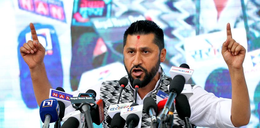 महान्यायाधिवक्ताको निर्णयमाथि अदालतले परीक्षण गर्न मिल्दैन : सर्वोच्चलाई रविको जवाफ