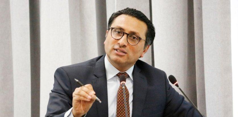 ३६ विभागीय प्रमुख-अर्थमा स्वर्णिम वाग्ले