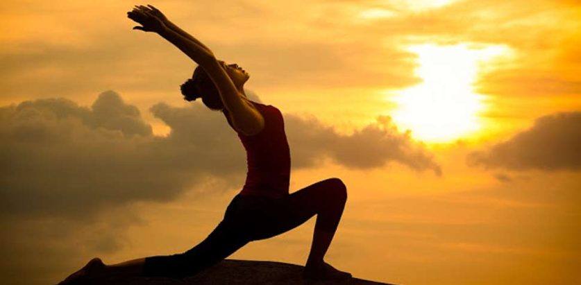 जसले दिनहुँ सूर्य नमस्कार गर्छ उसलाई व्यायामको आवश्यक पर्दैन