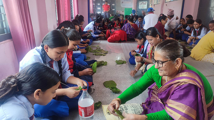 गर्मी बिदामा विद्यार्थीलाई दुनाटपरी बनाउने तालिम