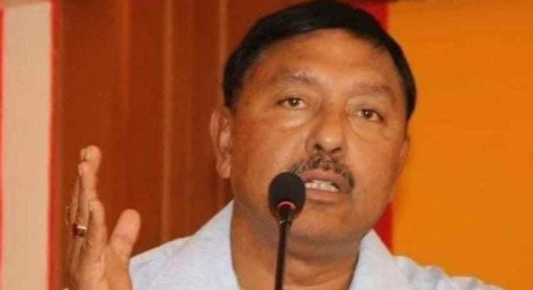 सांसदलाई वडाध्यक्षको स्तरमा दाँजेकोमा म त सलाम गर्छु बालेनजीलाई : सांसद दीपक गिरी