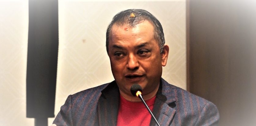 बाहिर जान्छु ३४-३५ जिल्लामा जनसंवाद गर्छु : गगन थापा