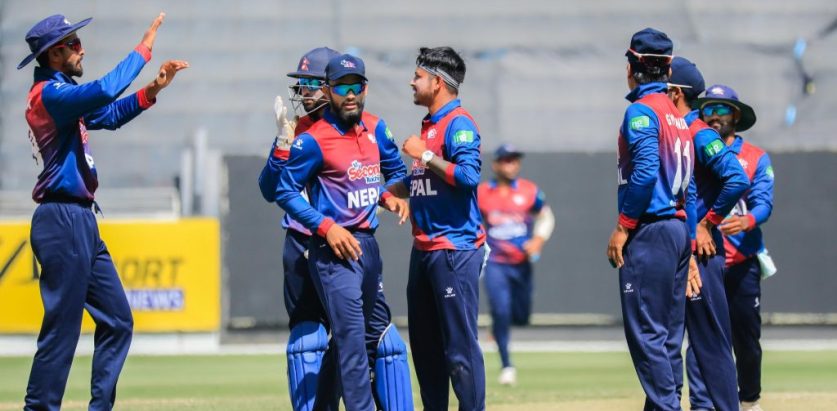 नेपालले लियो जितका लागि २९१ रनको लक्ष्य