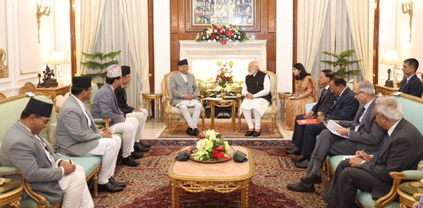 प्रधानमन्त्री र मोदीबीच भेटवार्ता जारि