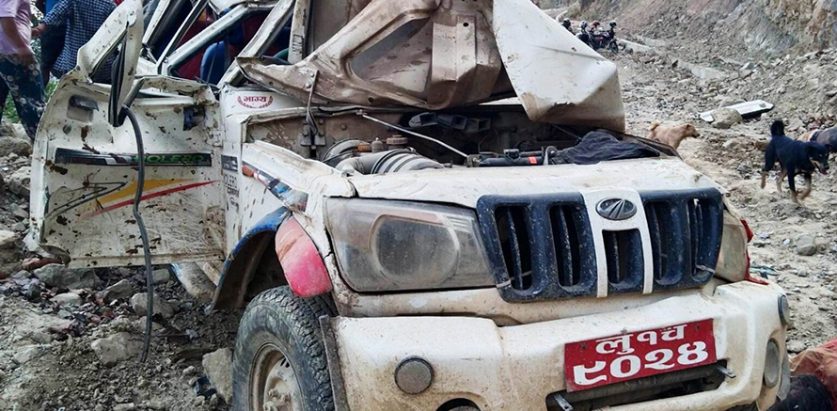 दुर्घटनामा परि २ वर्षीय बालकसहित ५ जनाको मृत्यु
