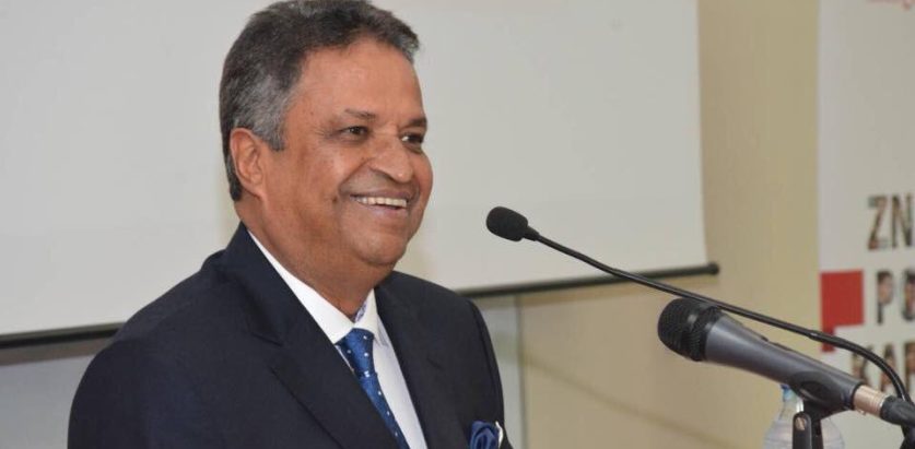 विनोद चौधरी  : धान रोपेर मल चाहिने बेला सरकार खोज्न दौडन्छ