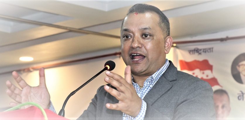 गगन थापा : हाम्रो पार्टीभित्रका सबै गुटहरु भत्काऔं