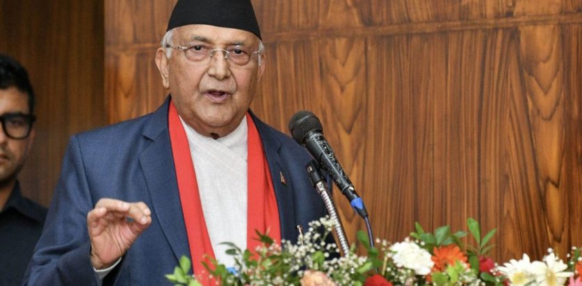 किसानको उत्पादन सडकमा फालेको देख्दा मन थाप्न मुस्किल पर्छ : ओली