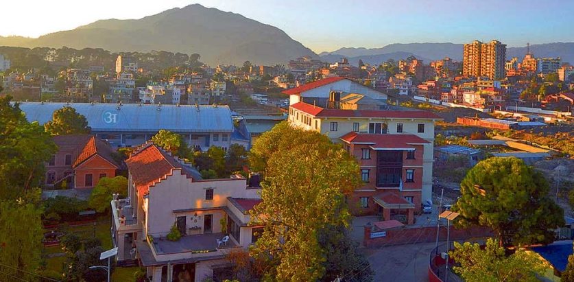 मालपोतका पूर्व खरिदार पक्राउ