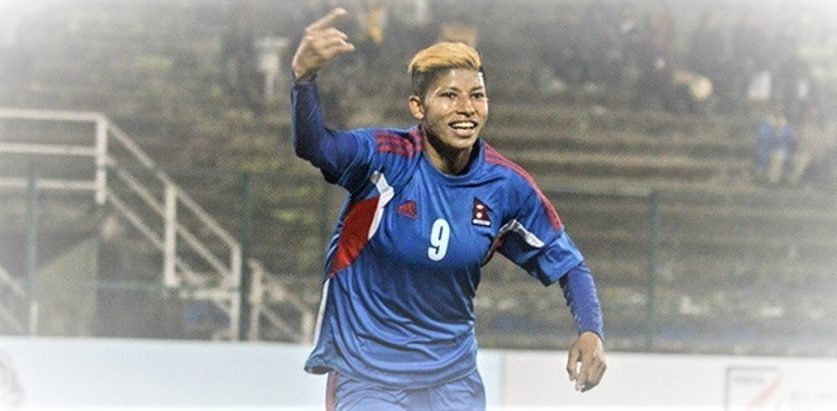 गोलमेसिन सावित्रा युरोपियनसंग भिड्ने