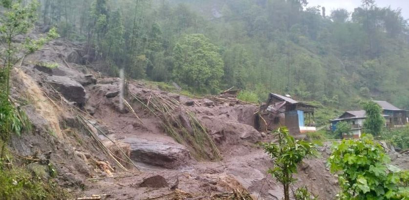 पहिरोमा बेपत्ताको शव नभेटिएपछि कुशको शव बनाएर दाहसंस्कार