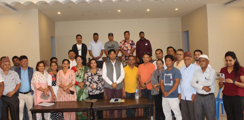 पार्टी सुधार नभएको भन्दै एमाले सिद्धार्थनगरका सचिवसहित ७४ जनाले दिए राजीनामा