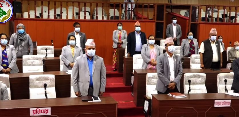 प्रधानमन्त्रीले राजीनामा नदिएसम्म बैठक चल्न नदिने एमालेको अडान