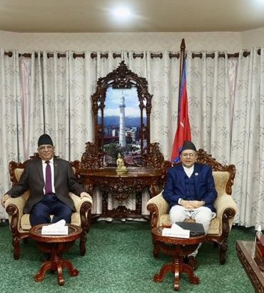 शीर्ष नेताहरुको बैठक जारी