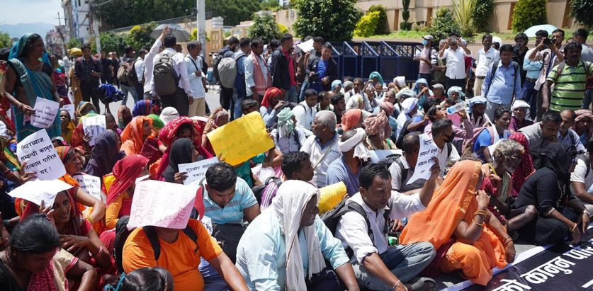 समस्या पारित नहुने देखेर कानुनलाई सक्रिय बनाउन मिटरब्याज पीडित सडकमा