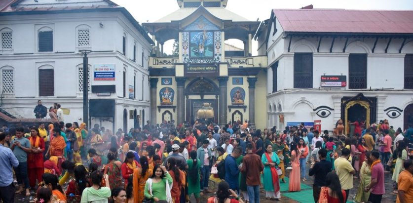 आज महाशिवरात्री ; देशभरका शिवालय मन्दिरमा भक्तजनको घुइचो