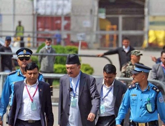 अर्थमन्त्रीद्वारा विमानस्थलको निरीक्षण गरियो