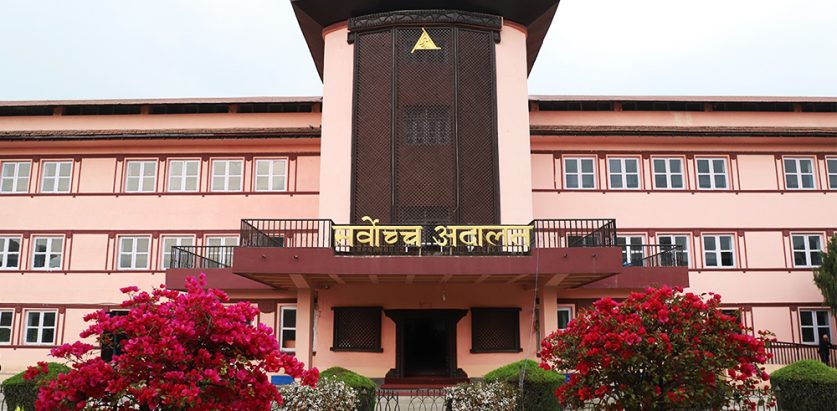 ललितानिवासका पक्राउलाई नछाड्न सर्वोच्चको आदेश