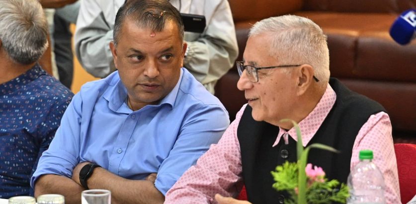 छुट्टै छलफलमा शेखर-गगन समूह