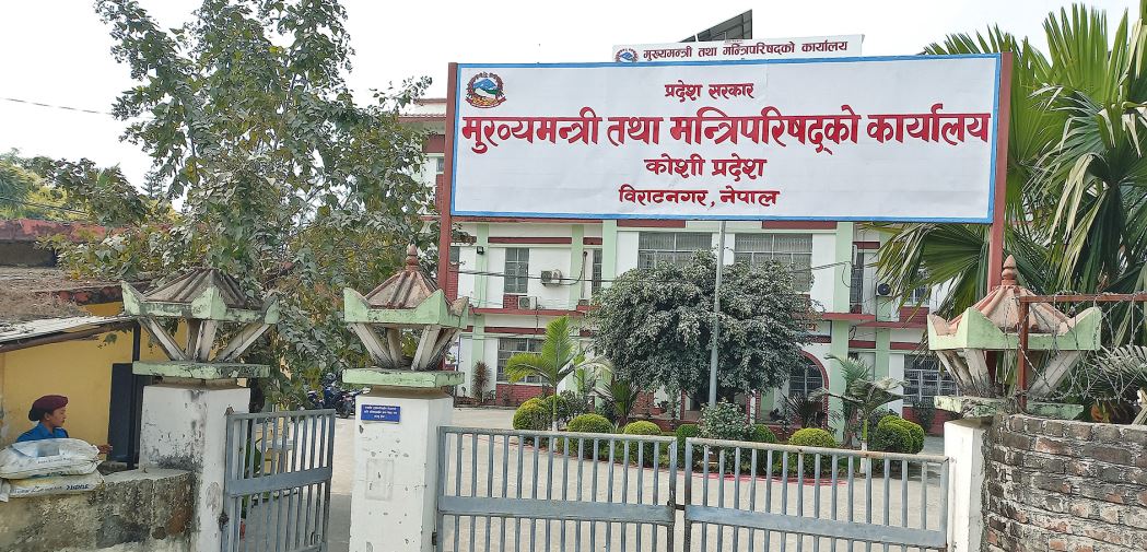 बहुमत जुटाउँछौं सभामुखले राजीनामा दिनुपर्दैन : मुख्यमन्त्री थापा