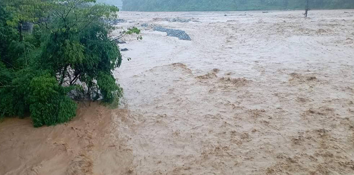 मनसुनी वायुको प्रभाव : कहाँ-कहाँ भारी वर्षा र हावाहुरीको जोखिम छ ?