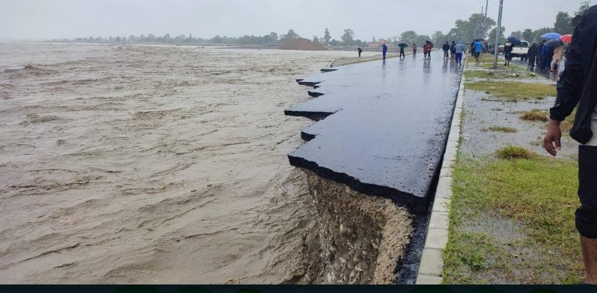 महाकाली नदीमा पानीको सतह बढेपछि……