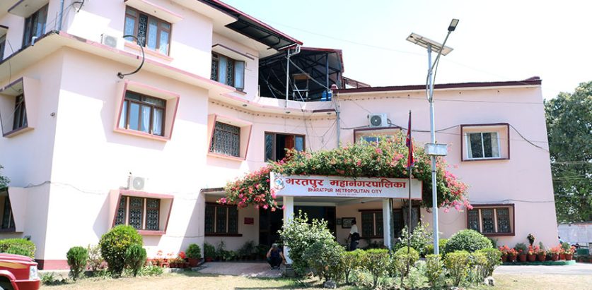 शिक्षकको मुख हेरेर सरुवामा विभेद