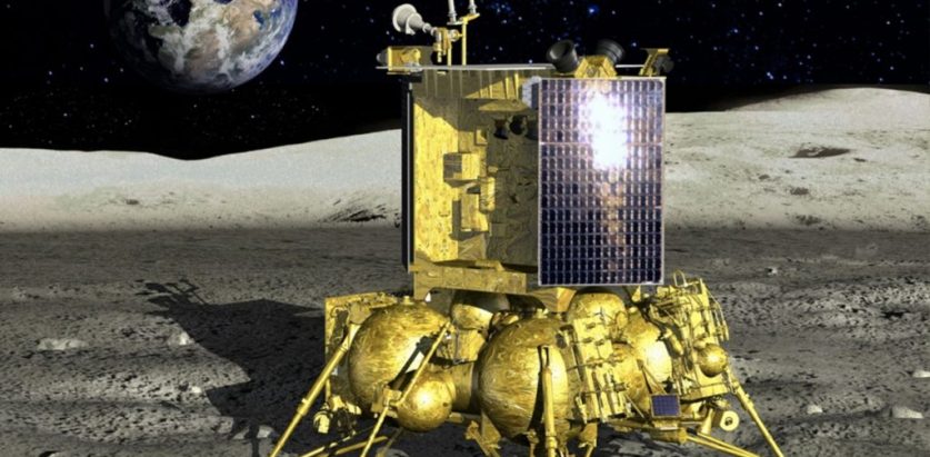 चन्द्रमाको परिक्रमा गर्दा अनियन्त्रित भइ दुर्घटना