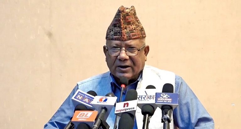 देश बनाउने कुरा इमान्दारितामा भर पर्छ : अध्यक्ष नेपाल