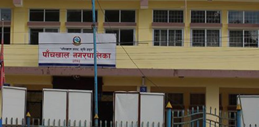 श्रीमानले श्रीमतीलाई चिर्पट प्रहार गरी गरे हत्या