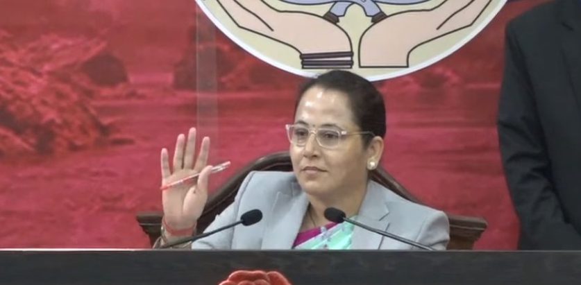 मुख्यमन्त्रीले विश्वासको मत लिने दिन, उपसभामुख चै काठमाडौं लागिन्