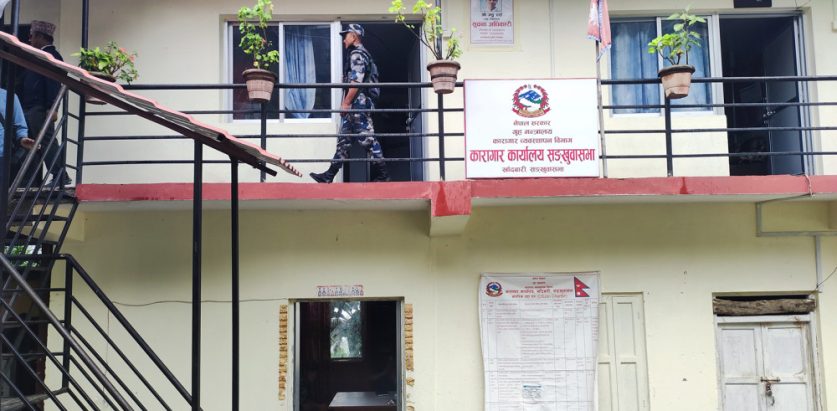 सुरक्षाकर्मीले नै कारागारभित्र २ कैदीलाई कुटेर मारेको खुलाशा