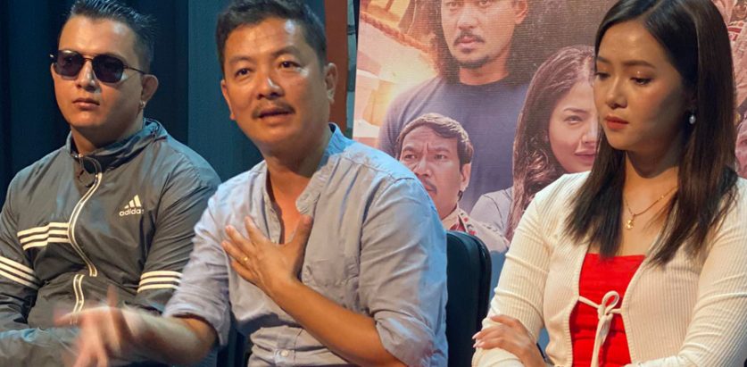 प्रिमियरमा ‘नाङ्गो गाउँ’ले पायो तारिफ नै तारिफ