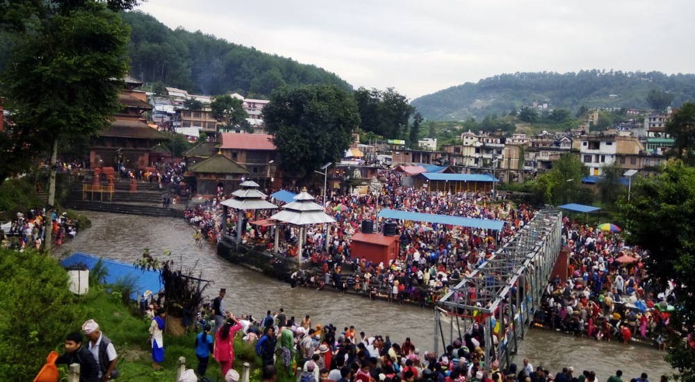 आज कुशे औँसी तथा बुवाको मुख हेर्ने दिन, गोकर्णेश्वरमा भक्तजनको घुइँचो