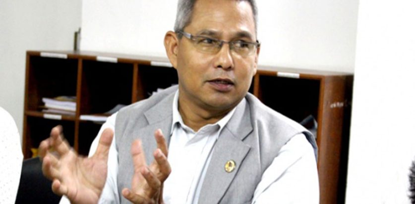 शिक्षकलाई प्रशस्त तलब, सुविधा दिनुपर्छ तर राजनीतिक झोले बनाउन हुँदैन : नेता गोपाल दहित