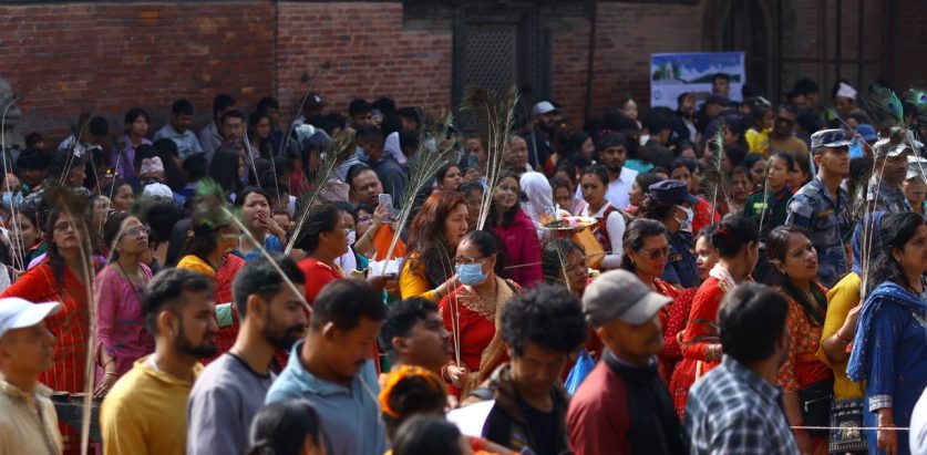 आज देशभर कृष्णभक्तहरु सार्वजनिक बिदा मनाउदै