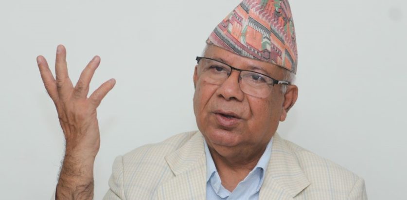 पार्टीका समस्या बाहिर गीत गाउँदै हिँड्ने होइन : माधव नेपाल