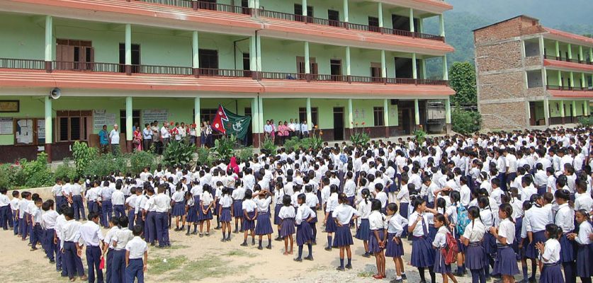 विद्यालय व्यवस्थापन समितिको नेतृत्व अभिभावकलाई मात्रै दिइने