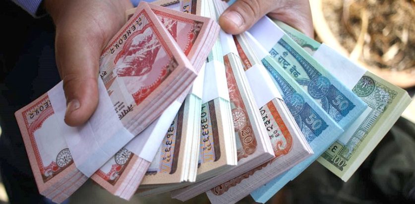 दशैं लक्षित नयाँ नोट वितरणको गृहकार्य, एकजनाले १८ हजार ५ सयसम्म साट्न पाउने