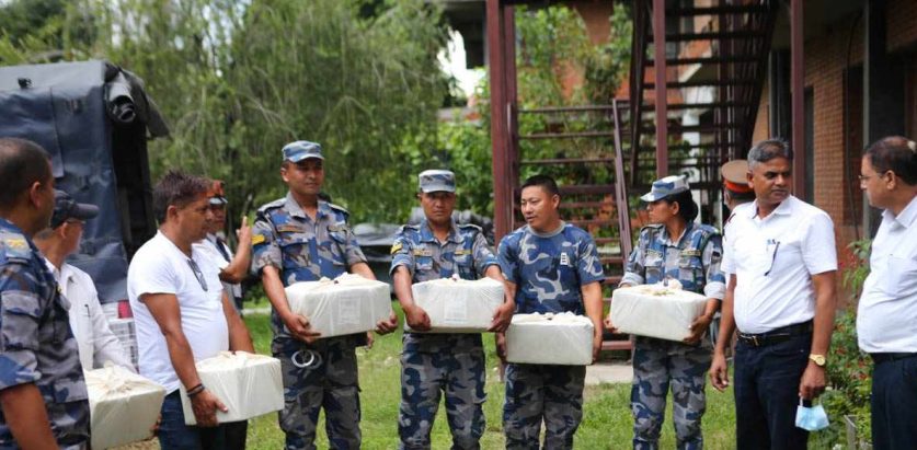 सुन तस्करद्वारा हुण्डी शैलीमा सुनको बिक्री वितरण