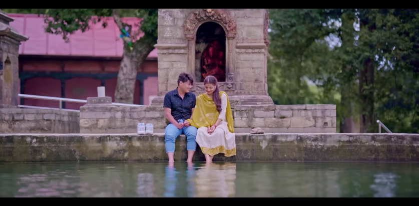 सिम्रन परियारको अहिले सम्मकै सुपर हिट गीत ‘पारी ठुली भिर’ हेर्नुहोस भिडियो सहित