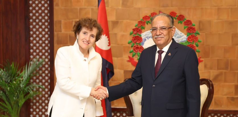 प्रधानमन्त्री प्रचण्ड र एमसीसीकी सीईओ अल्ब्राइटबीच भेट, परियोजनाबारे छलफल