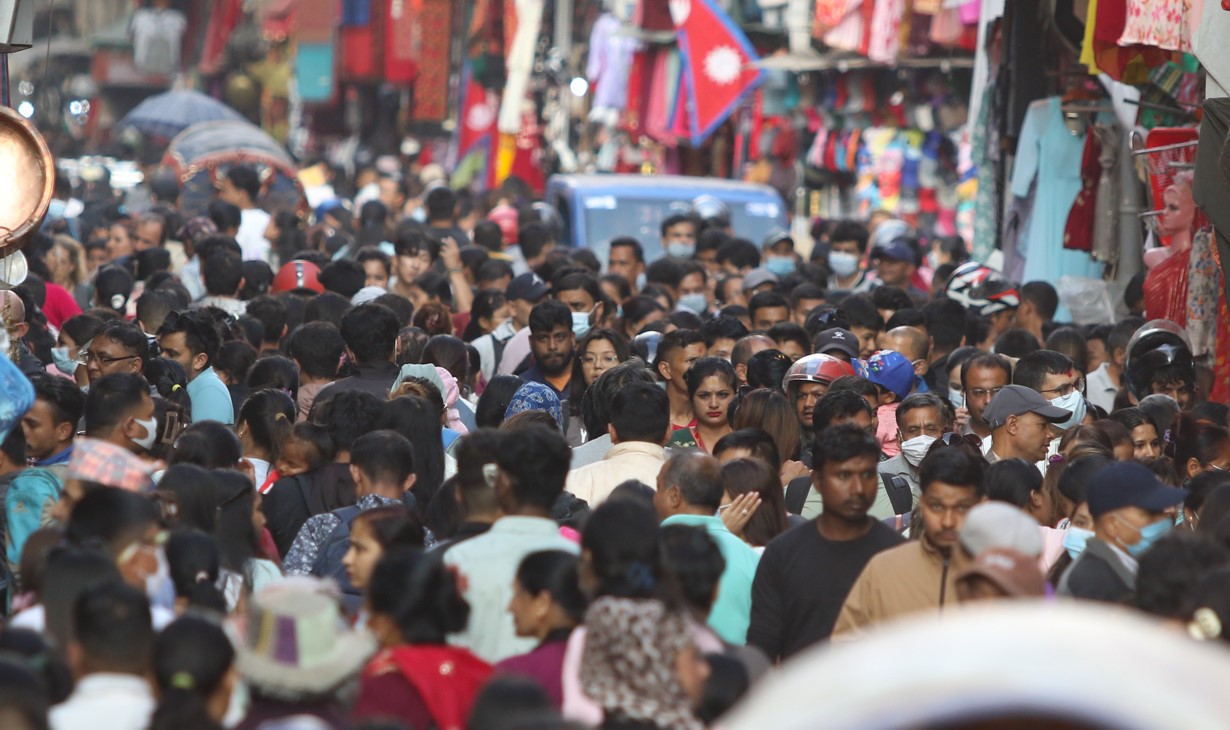 काठमाडौंमा दशैंको किनमेल गर्नेको घुइँचो