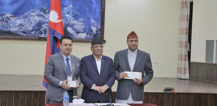 सरकारद्वारा गैरआवासीय नेपालीलाई नागरिकता प्रदान