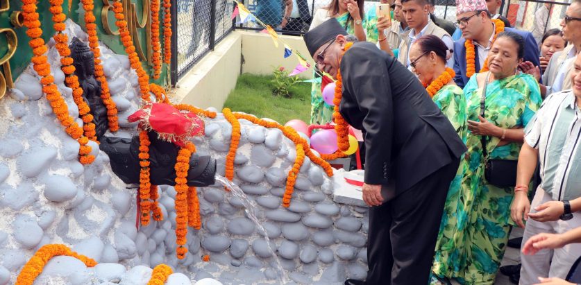 प्रधानमन्त्रीबाट तीन वटा खानेपानी आयोजनाको संयुक्त रुपमा उद्घाटन