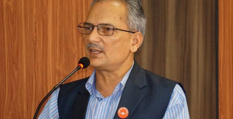 ऋण मिनाह गर्न प्रधानमन्त्रीलाई बाबुरामको आग्रह