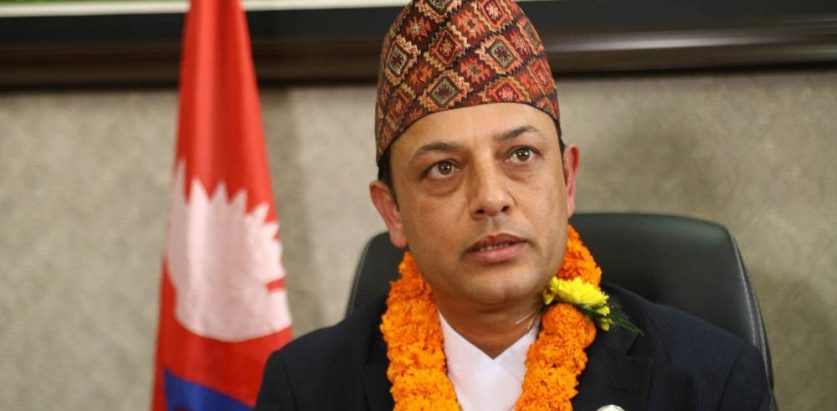 श्रममन्त्री अर्यालद्वारा ‘श्रमदान’ अभियानको सुरुआत