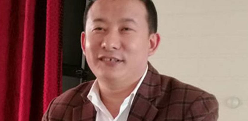 कोशीको मुख्यमन्त्रीमा माओवादीका आङ्बोले दाबी गर्दै