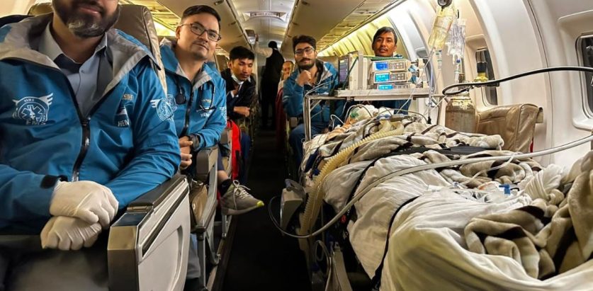 मनाङ एयरका घाइते पाइलटलाई मुम्बई लगियो