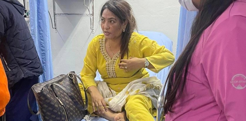 काभ्रेपलाञ्चोकमा बस दुर्घटना : नेत्री लामासहित ११ घाइते